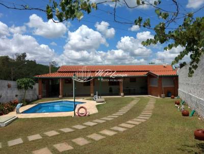 Casa para Venda, em Águas de São Pedro, bairro Jardim Porangaba, 2 dormitórios, 2 banheiros, 1 suíte, 3 vagas